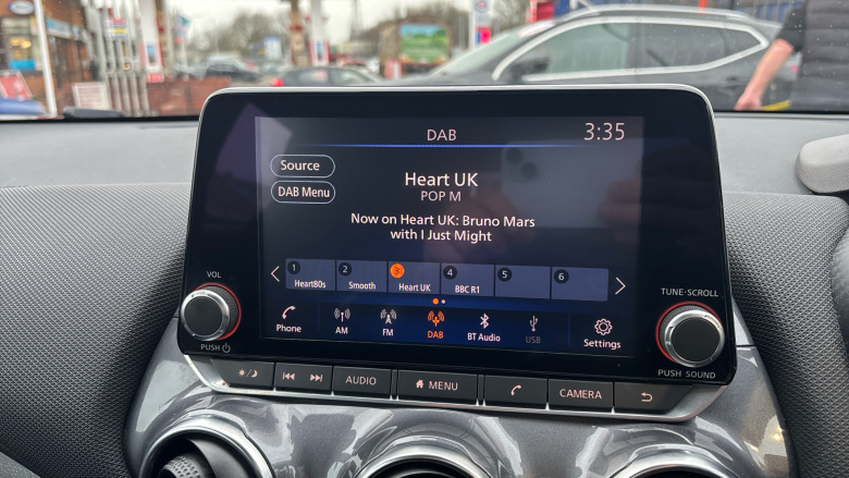 Nissan Juke 1.0 DiG-T 114 Acenta 5dr Petrol Hatchback